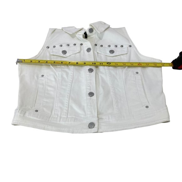 (4-126) NWT DKNY White Denim Jean Vest w/Hobnails - Picture 11 of 11